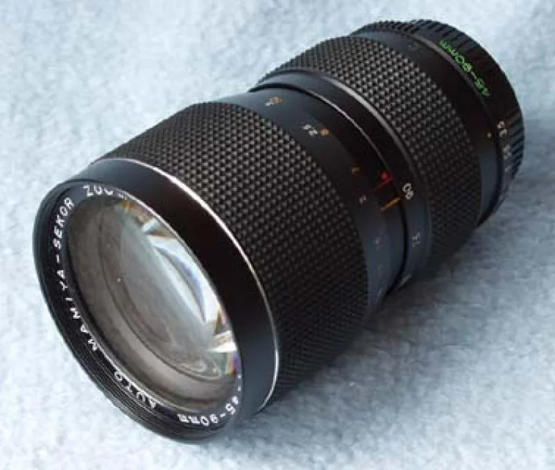 Mamiya-Sekor Zoom CS 45-90mm F/3.5 Auto