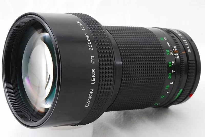 Canon FDn 200mm F/2.8 2
