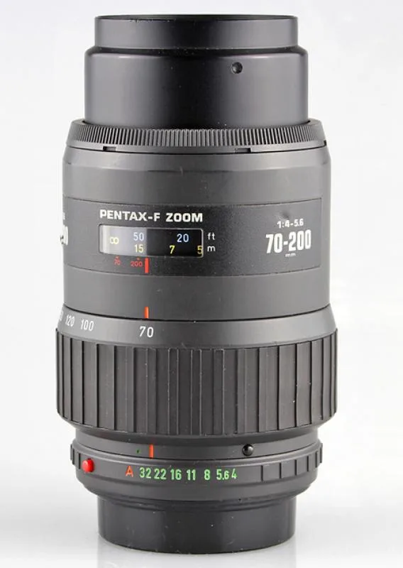 Pentax-F Zoom 70-200mm F/4-5.6