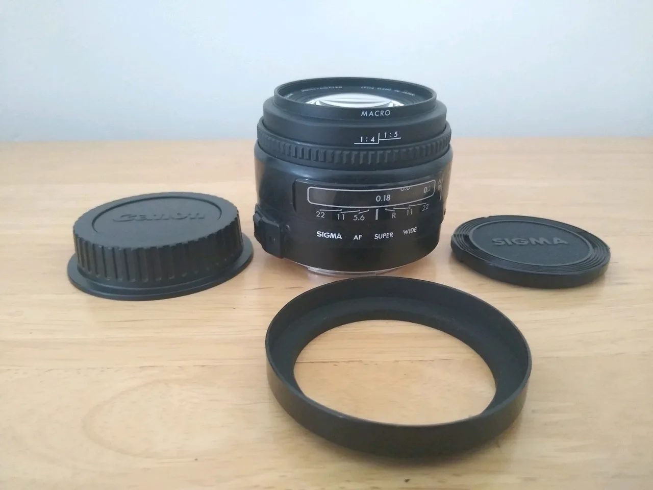 Sigma 24mm F/2.8 Super Wide II
