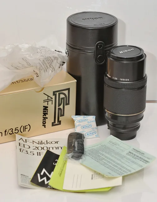 Nikon AF Nikkor 200mm F/3.5 ED IF