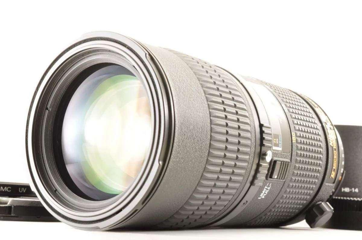 Nikon AF Micro Nikkor 70-180mm F/4.5-5.6D ED