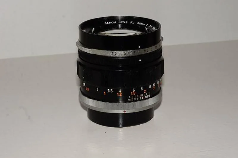 Canon FL 58mm F/1.2