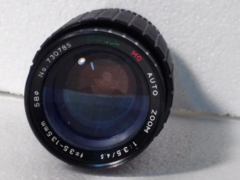 Panagor 35-135mm F/3.5-4.5 MC Auto Zoom