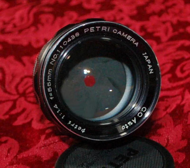 Petri C.C Auto 55mm F/1.4