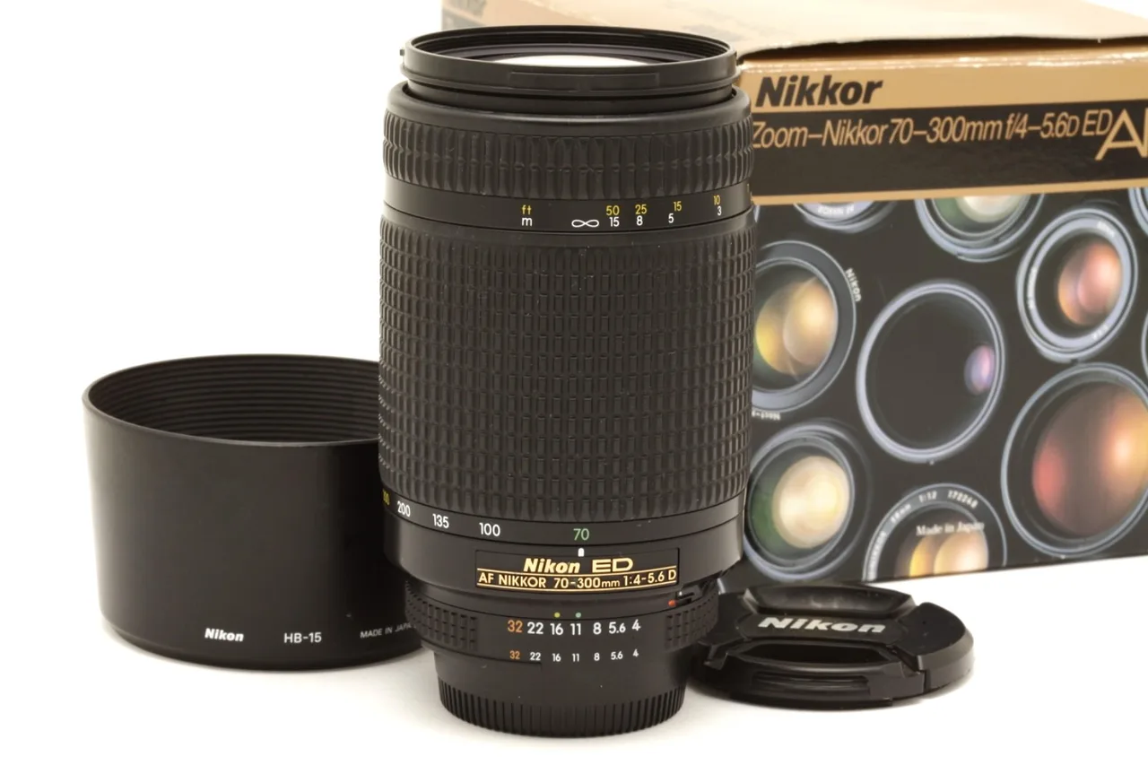 Nikon AF Nikkor 70-300mm F/4-5.6D