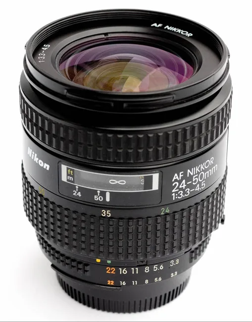 Nikon AF Nikkor 24-50mm F/3.3-4.5