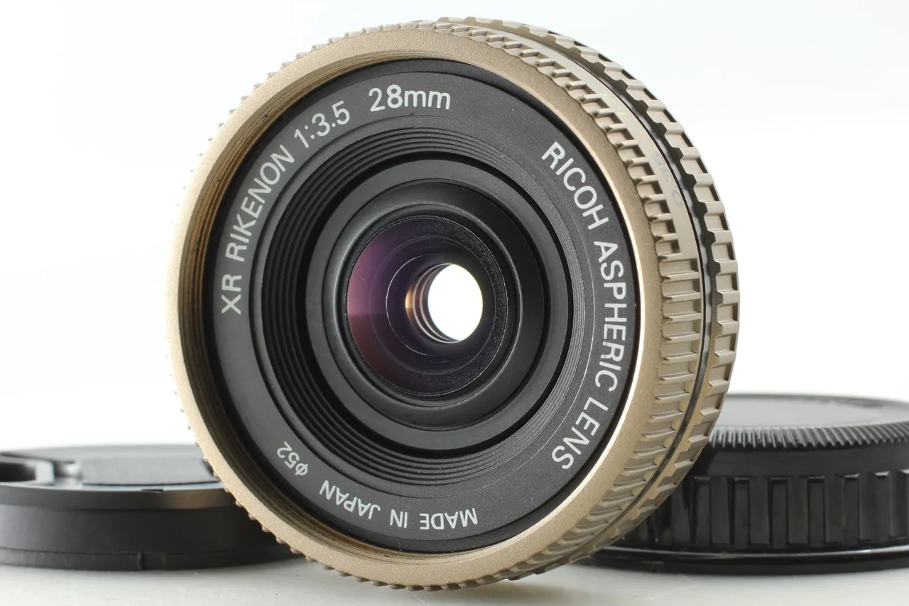 Ricoh XR Rikenon 28mm F/3.5