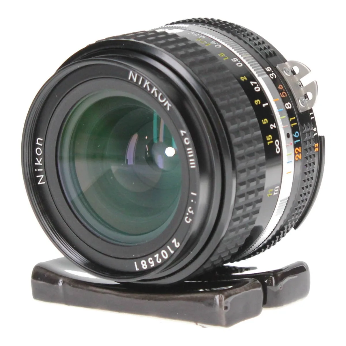 Nikon AI-S Nikkor 28mm F/3.5