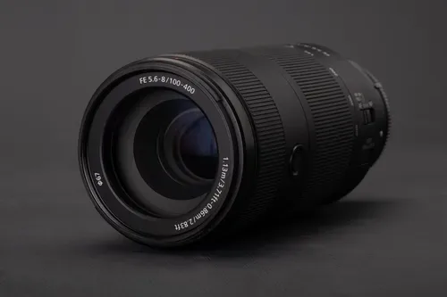 Sony FE 100-400mm F/5.6-8 OSS