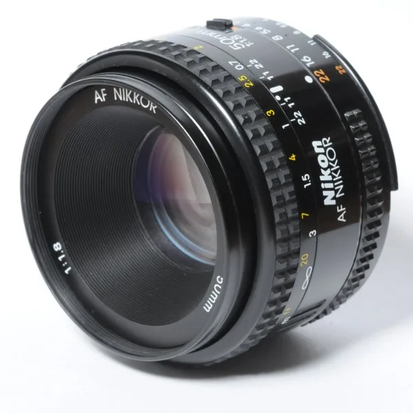 Nikon AF Nikkor 50mm F/1.8 II