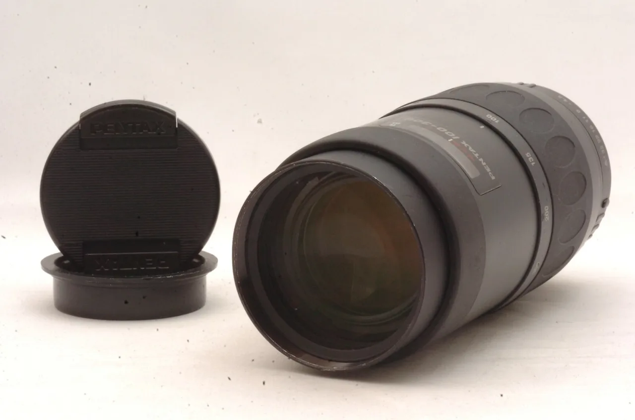 Smc Pentax-F 100-300mm F/4.5-5.6