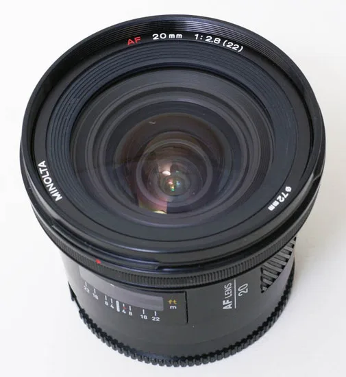 Minolta AF 20mm F/2.8