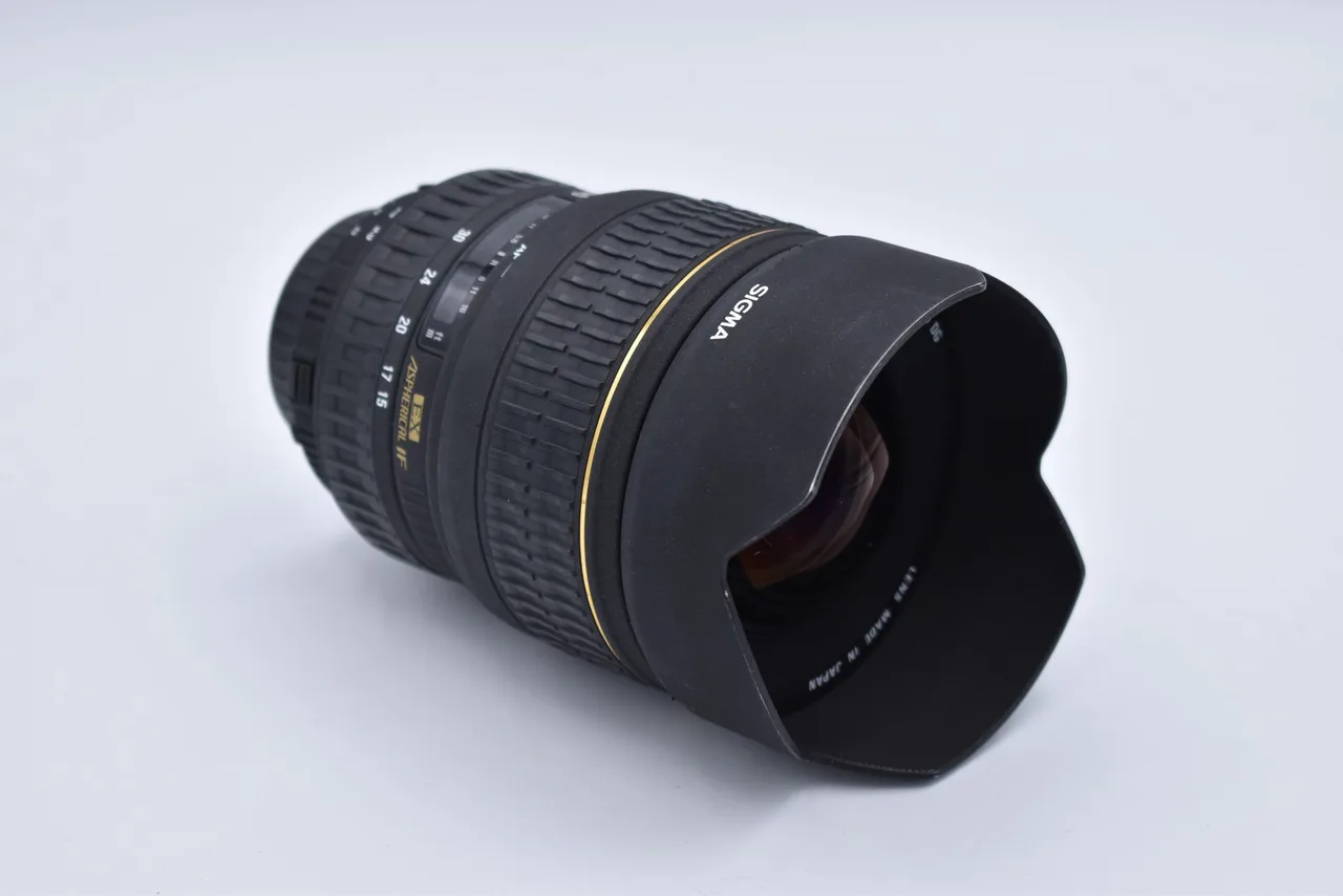 Sigma 15-30mm F/3.5-4.5 EX DG ASPH IF