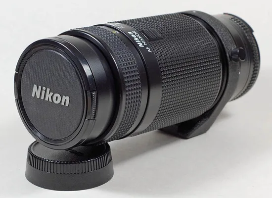 Nikon AF Nikkor 75-300mm F/4.5-5.6