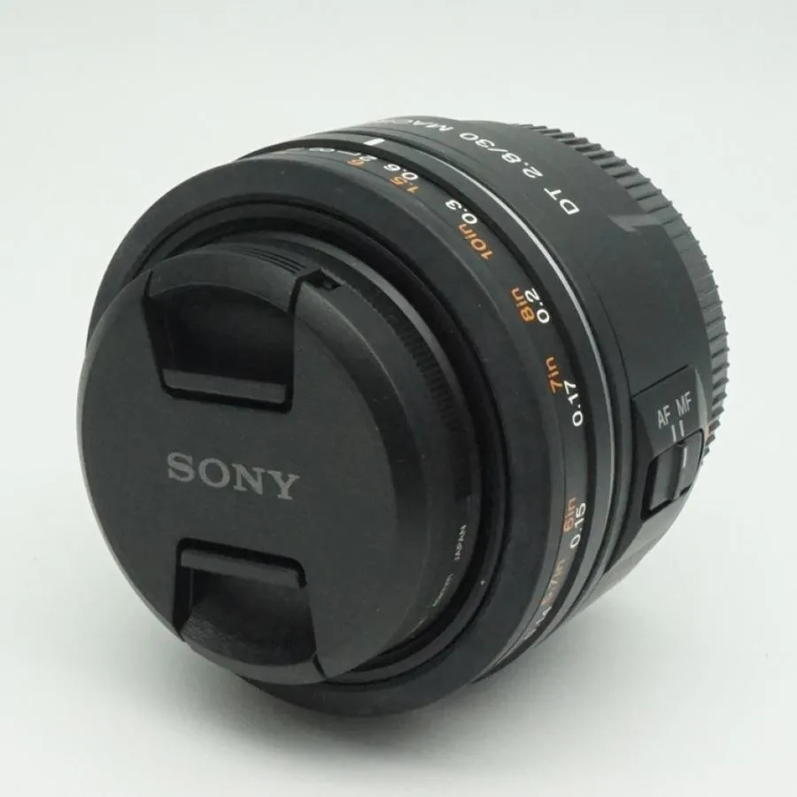 Sony DT 30mm F/2.8 Macro SAM [SAL30M28]