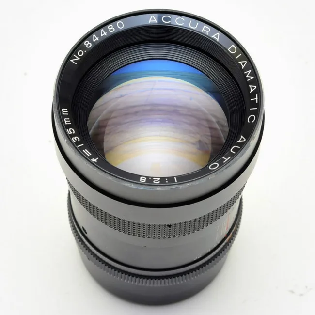 Accura Diamatic 135mm F/2.8 Auto