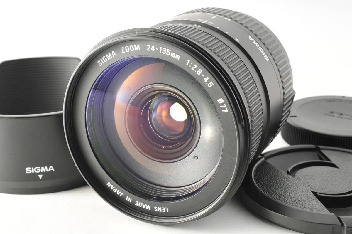 Sigma 24-135mm F/2.8-4.5