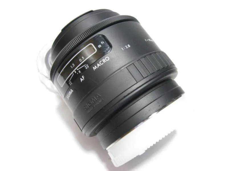 Sigma AF 90mm F/2.8 Macro