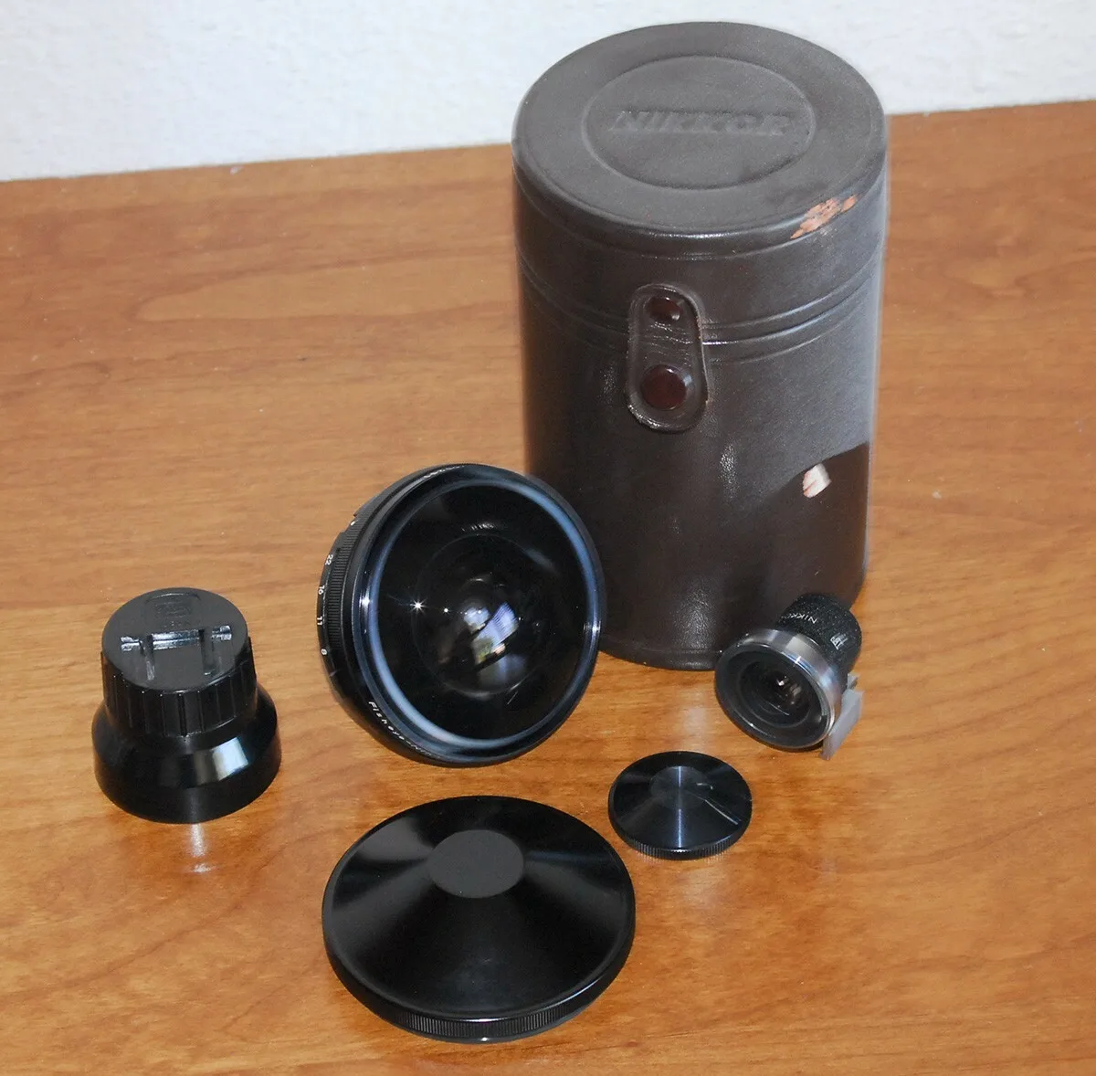 Nikon Fisheye-Nikkor 7.5mm F/5.6