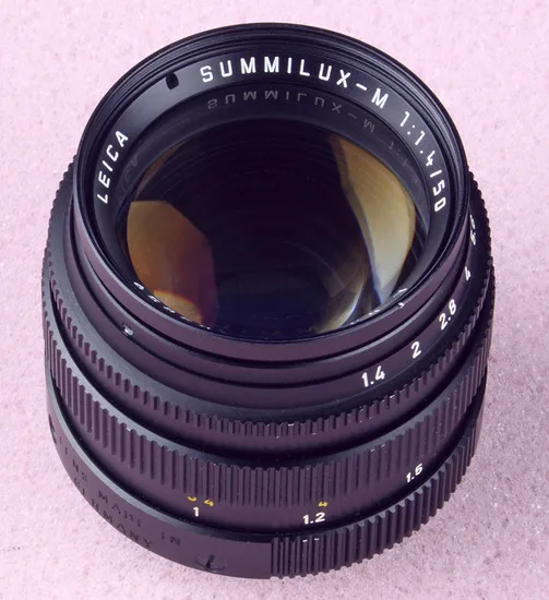 Leica Summilux-M 50mm F/1.4
