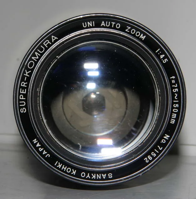 Super Komura Uni-Auto Zoom 75-150mm F/4.5