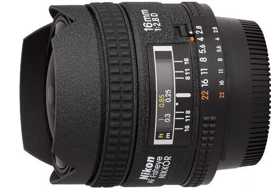 Nikon AF Fisheye Nikkor 16mm F/2.8 D