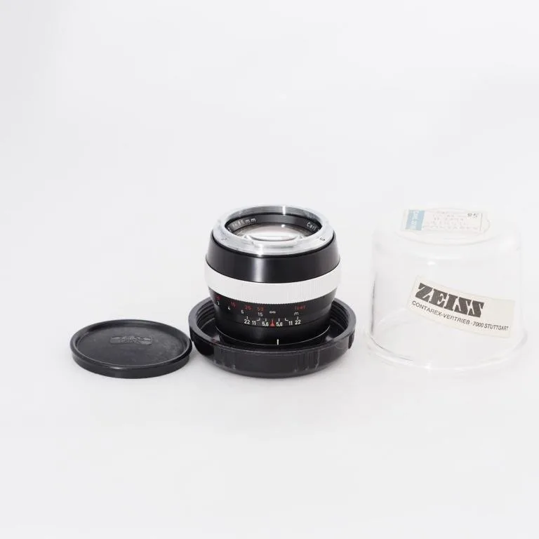 Carl Zeiss SONNAR 85mm F/2