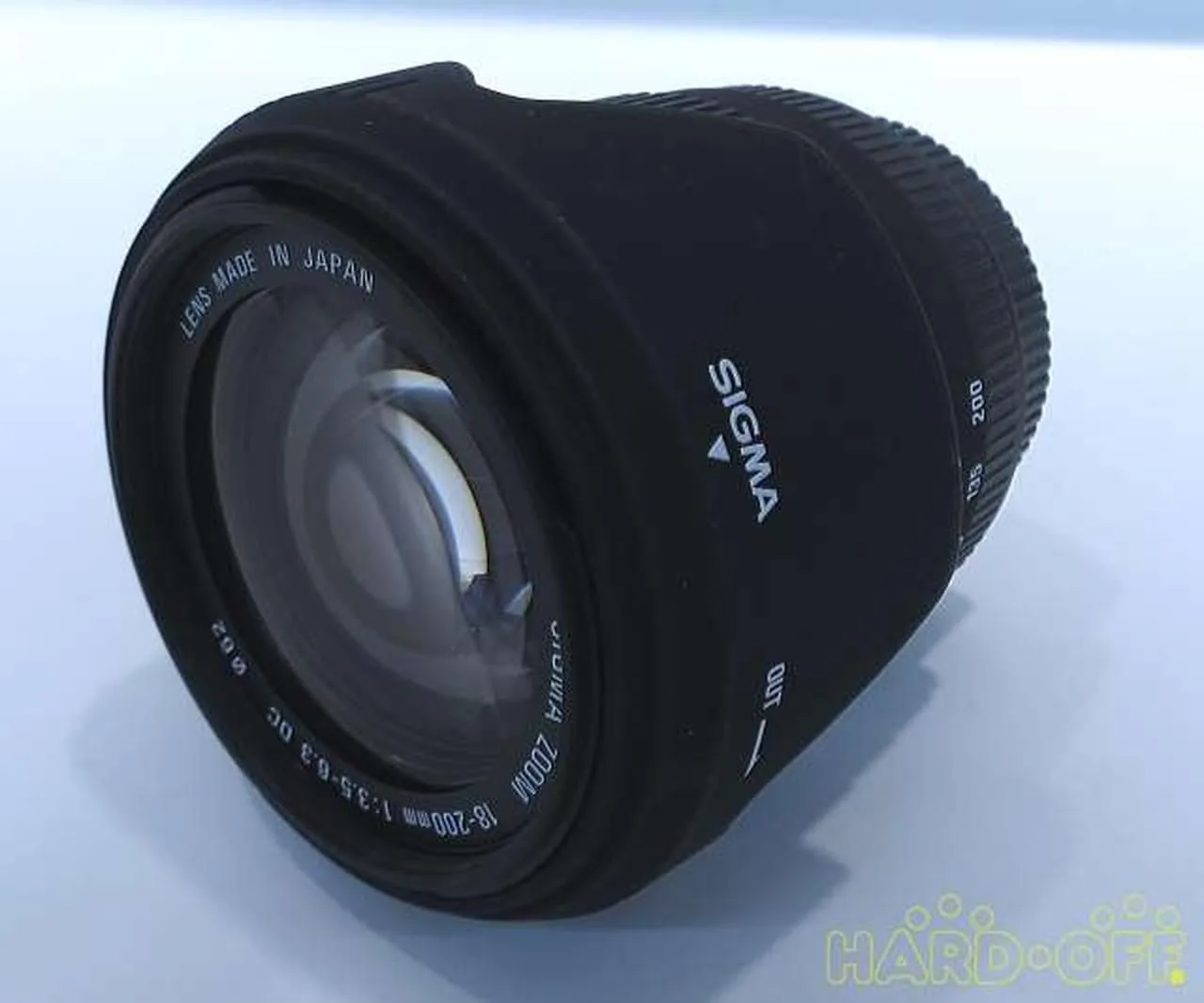 Sigma 18-200mm F/3.5-6.3 DC