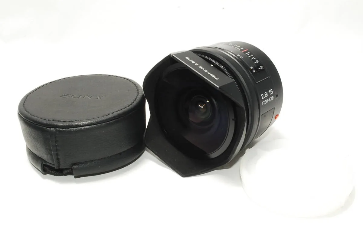Sony 16mm F/2.8 Fisheye SAL16F/28