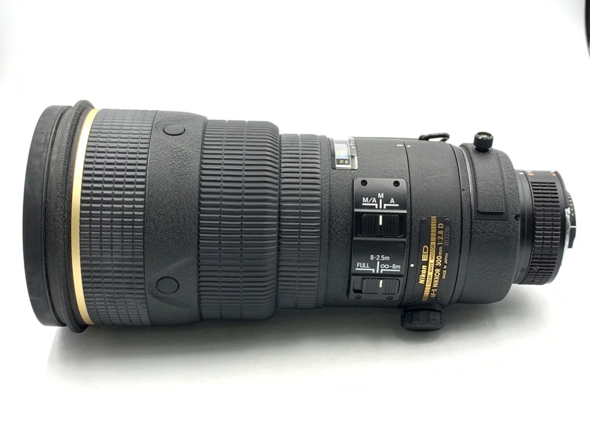 Nikon AF-S Nikkor 300mm F/2.8D IF-ED