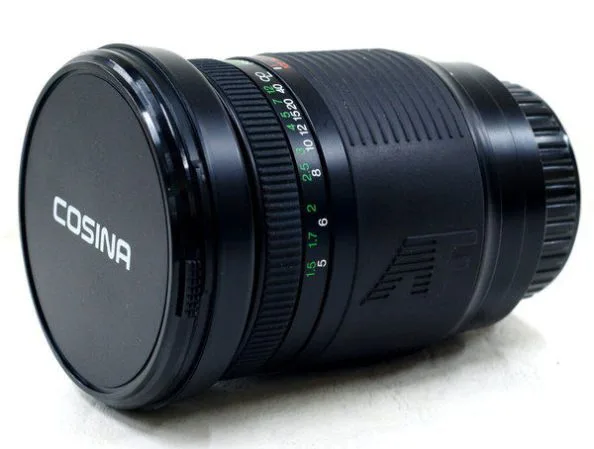 Cosina 28-105mm F/2.8-3.8 MC AF
