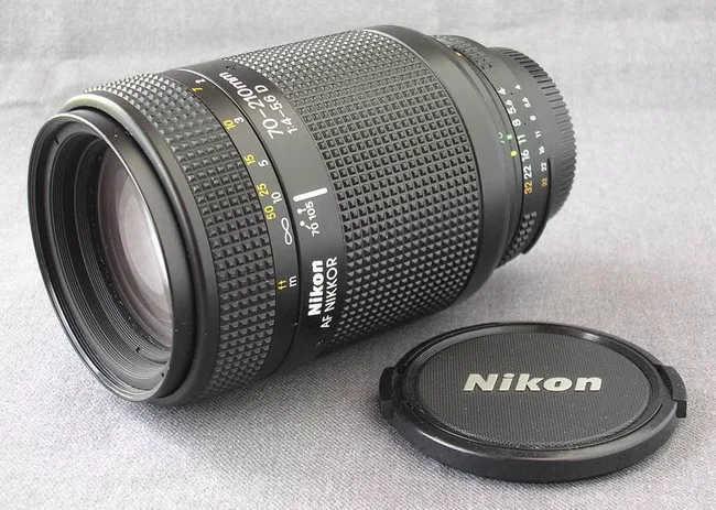 Nikon AF Nikkor 70-210mm F/4-5.6 D