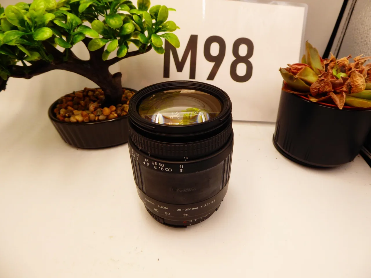Sigma 28-200mm F/3.8-5.6