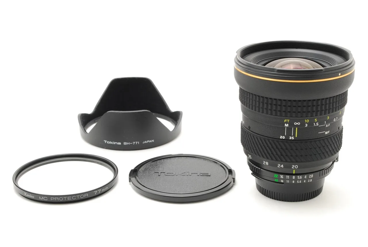 Tokina AT-X Pro AF 20-35mm F/2.8