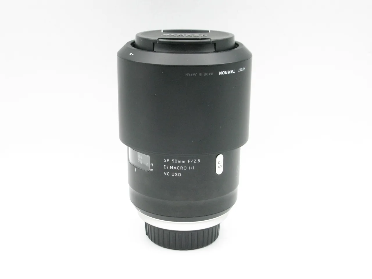 Tamron SP 90mm F/2.8 Di Macro F/1 VC USD F/017