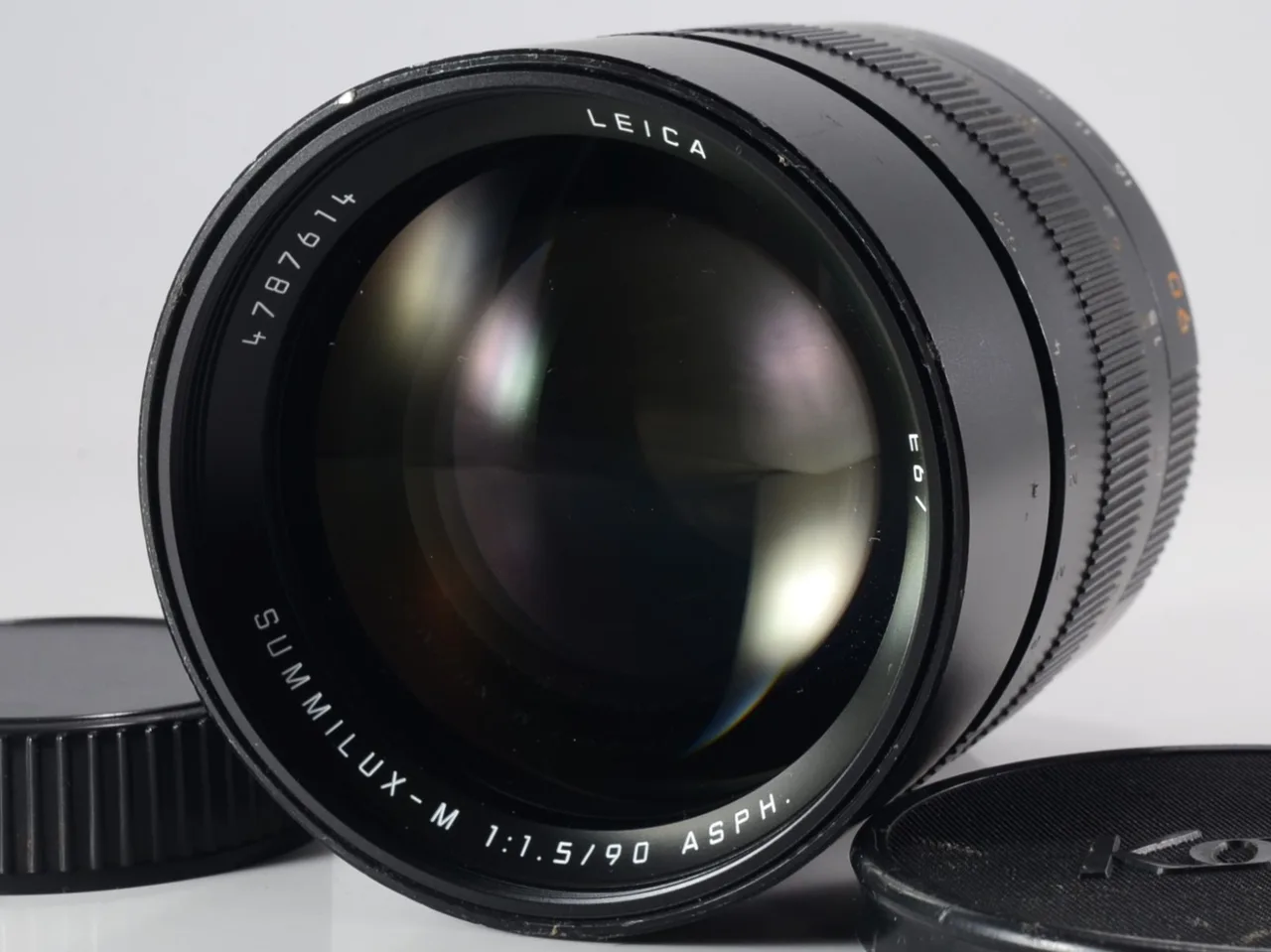 Leica Summilux-M 90mm F/1.5 ASPH.