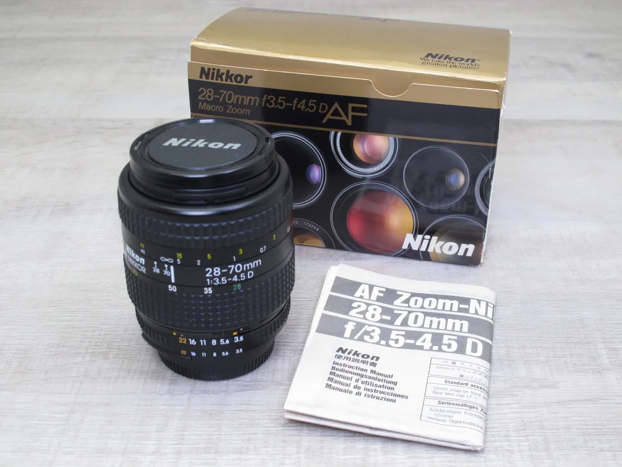 Nikon AF Nikkor 28-70mm F/3.5-4.5D