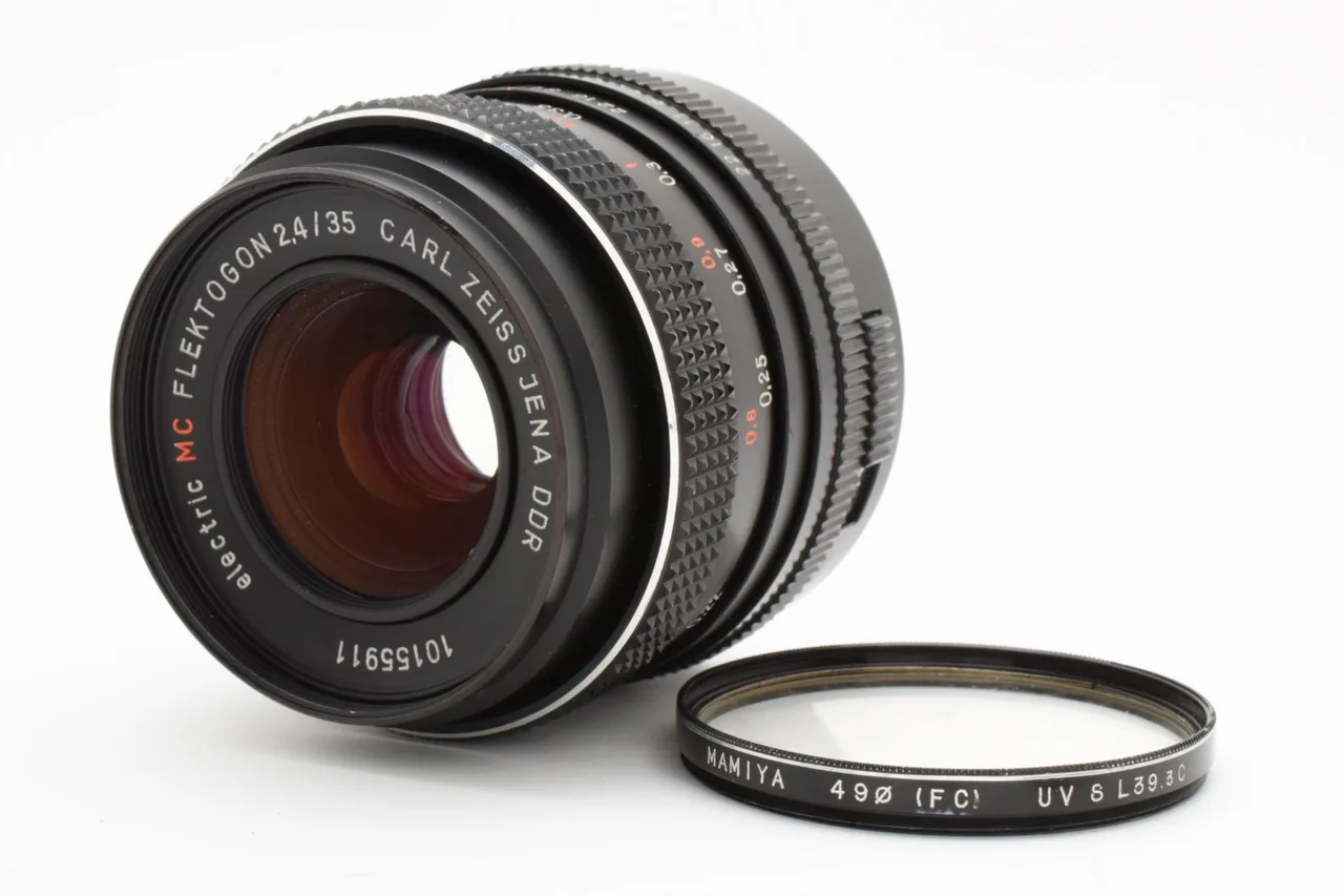 Carl Zeiss Jena DDR Flektogon 35mm F/2.4 MC
