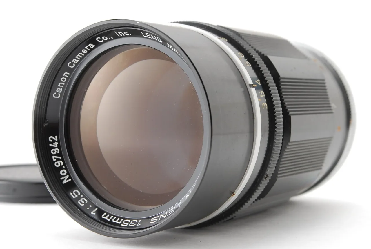 Canon 135mm F/3.5 III