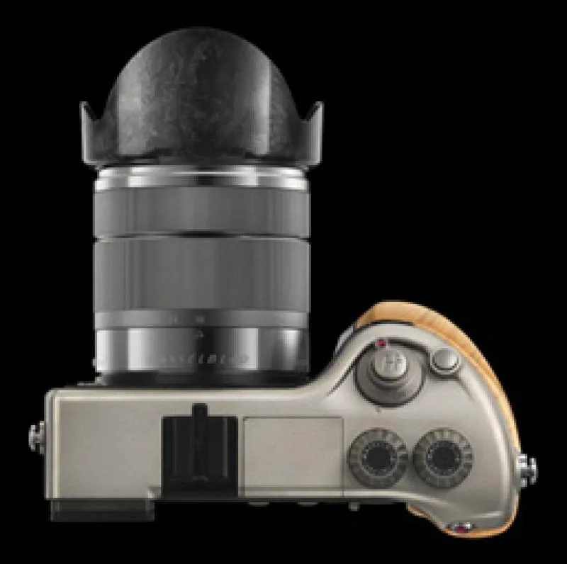 Hasselblad Lunar LF 18-55mm F/3.5-5.6 OSS