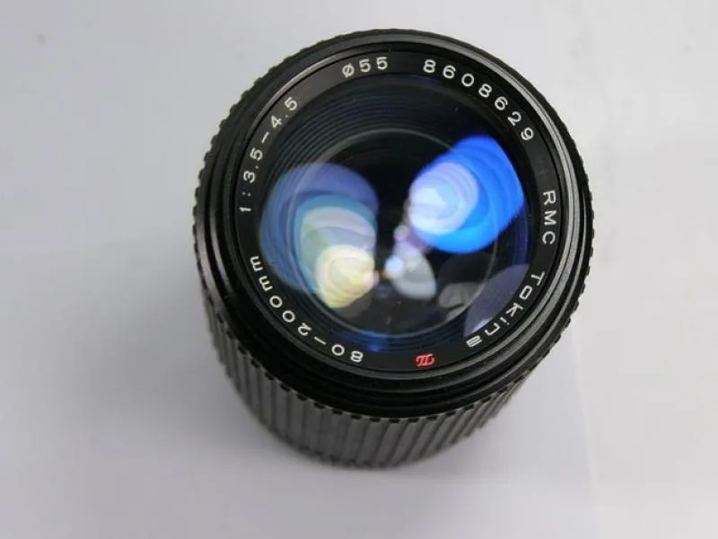 Tokina MF 80-200mm F/3.5-4.5 RMC