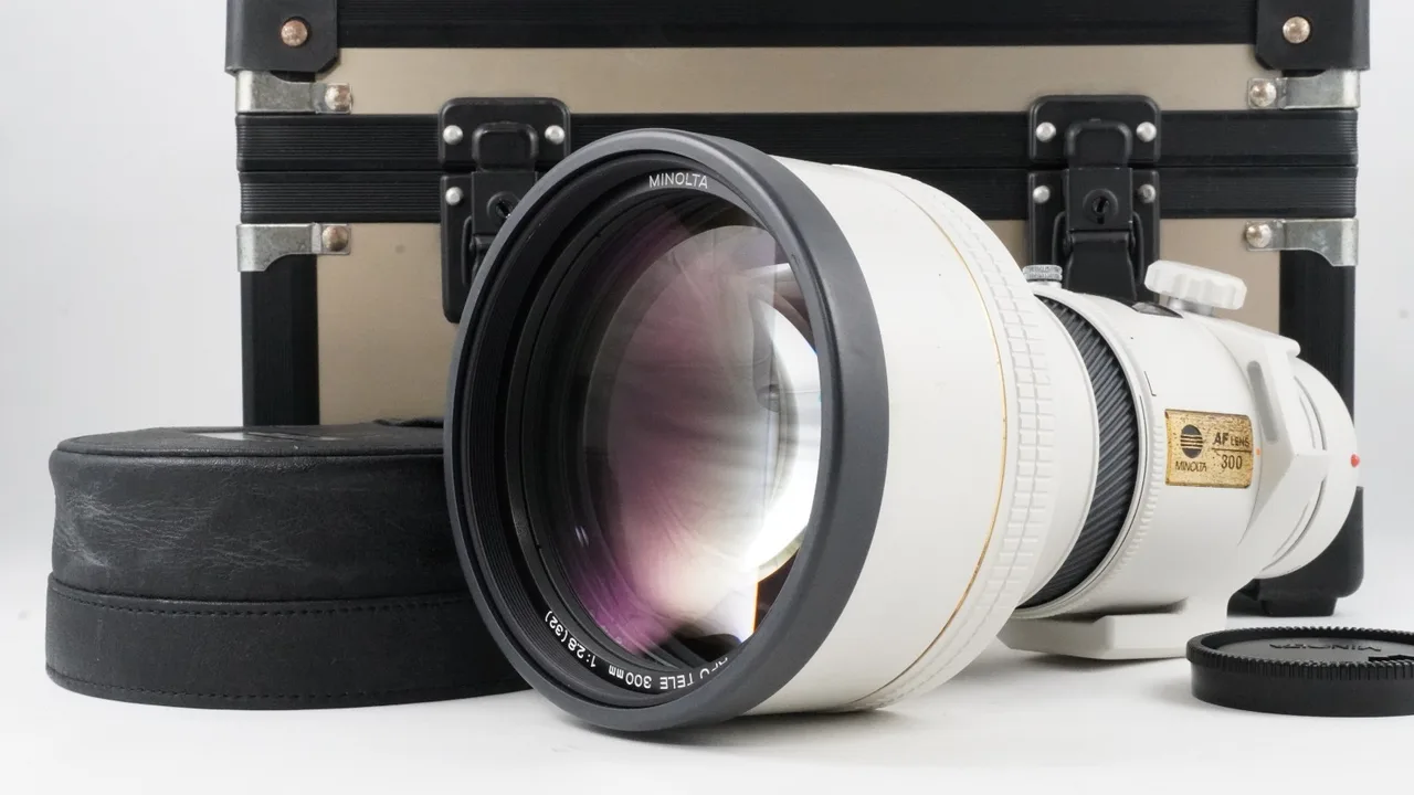 Minolta AF 300mm F/2.8 APO