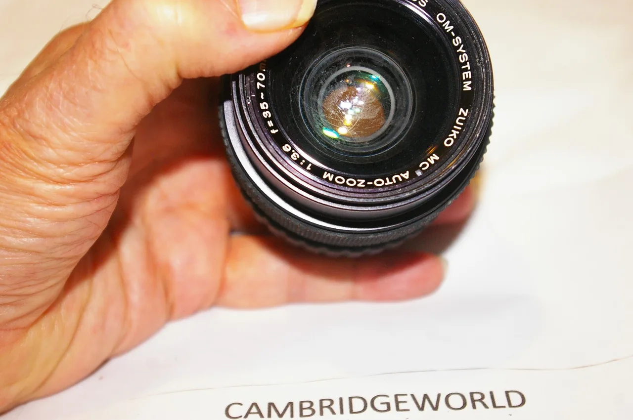 Olympus OM ZUIKO MC Auto-Zoom 35-70mm F/3.6