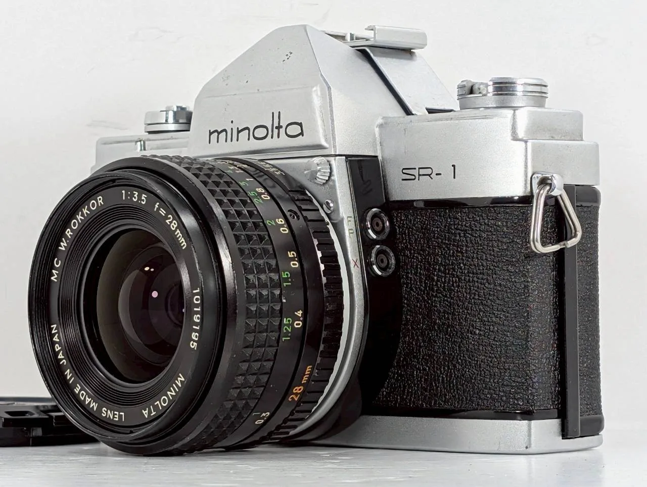 Minolta MC W.Rokkor 28mm F/3.5