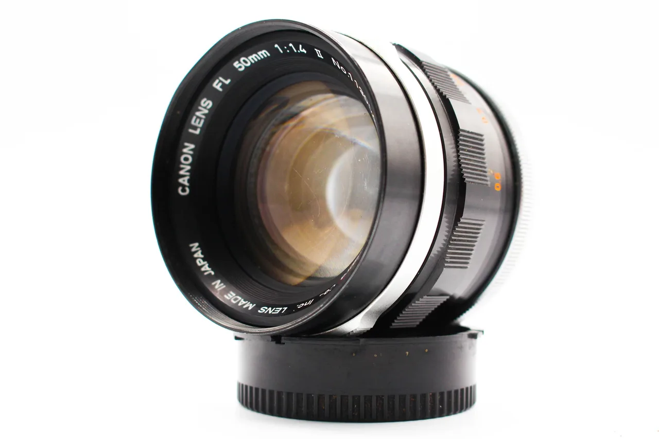 Canon 50mm F/1.4 II