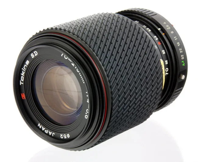 Tokina SD 70-210mm F/4-5.6