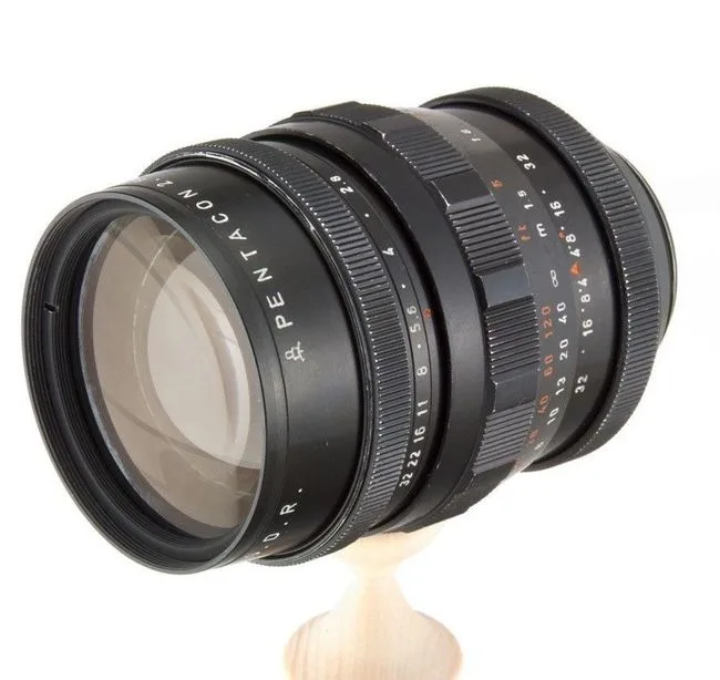 Pentacon 135mm F/2.8 Preset