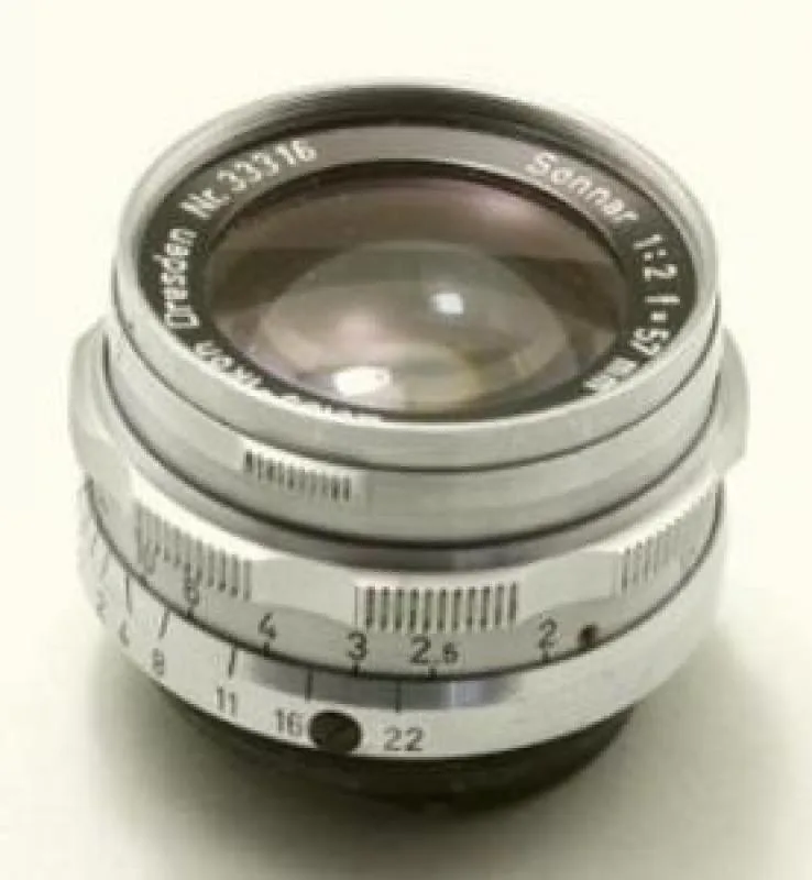 Carl Zeiss-Ikon Sonnar 57mm F/2