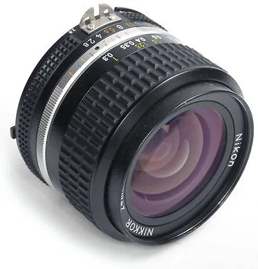 Nikon AI Nikkor 24mm F/2.8